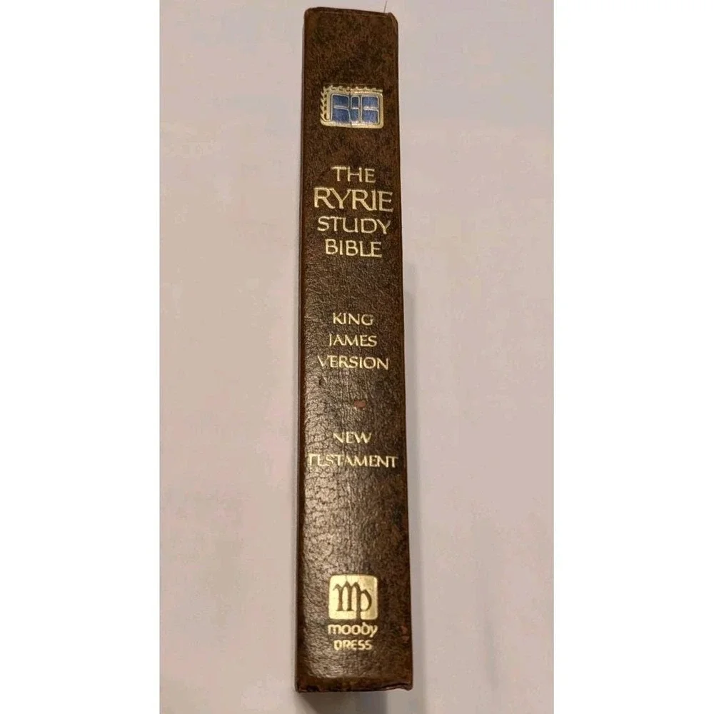 The Ryrie Study Bible New Testament KJV - 1976 Hardcover Moody Press